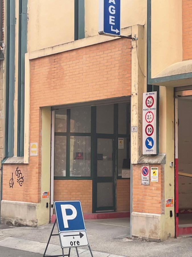 Stop&Go Station Bologna House Self Check In - Fiera Alta Velocita' Exterior foto